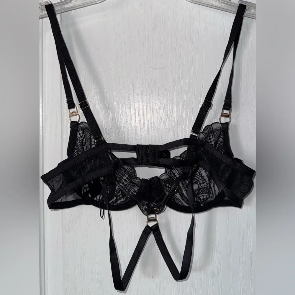 Bluebella Black Lace Elegant Bra Size 32A